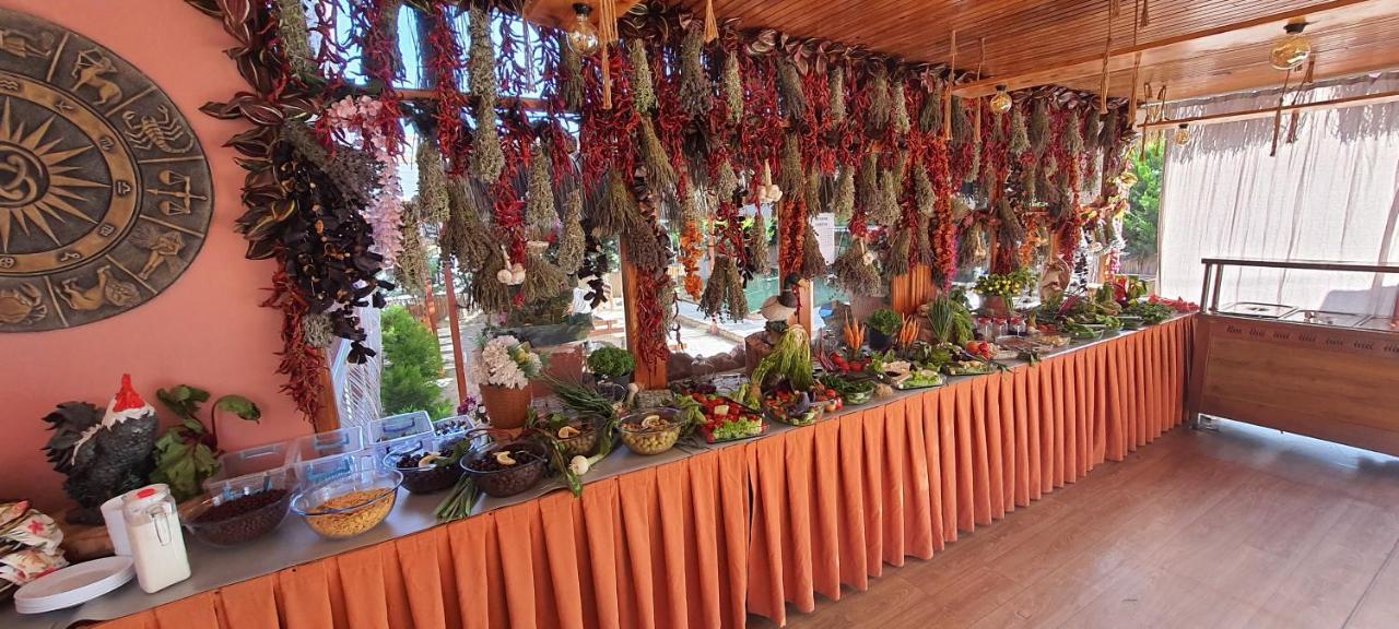 Grand Yayla Hotel Cesme Bagian luar foto