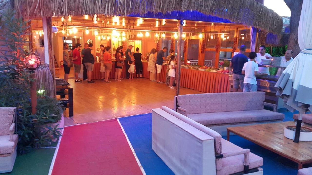 Grand Yayla Hotel Cesme Bagian luar foto